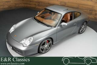 PORSCHE 911 Carrera 4S Coup�