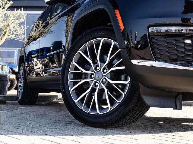 Jeep Grand CHEROKEE 3.6 LWB Limited | 6 Persoons | ACC | Stoel- & stuurverwarmining | Elek. stoel |