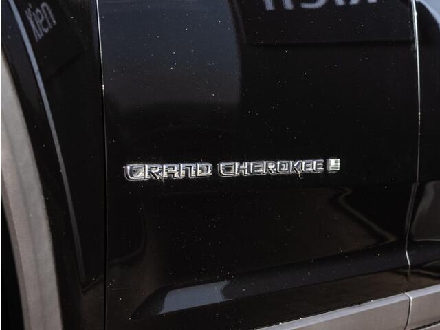 Jeep Grand CHEROKEE 3.6 LWB Limited | 6 Persoons | ACC | Stoel- & stuurverwarmining | Elek. stoel |
