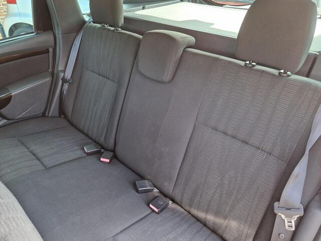 Dacia Duster 1.6 Laur�ate 2wd