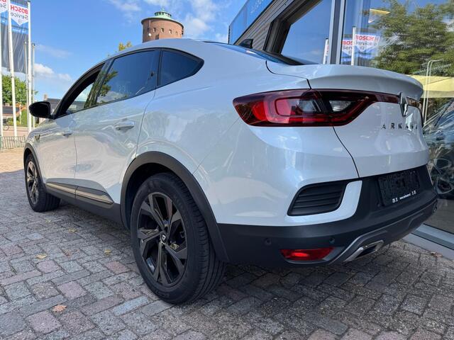 Renault Arkana TCe 140 R.S. line Groot navi / Zwart dak / Metallic / Stoel & stuurwiel verw.