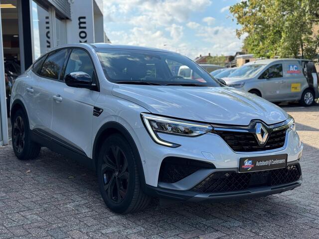 Renault Arkana TCe 140 R.S. line Groot navi / Zwart dak / Metallic / Stoel & stuurwiel verw.