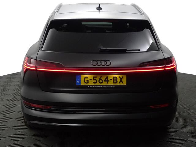 Audi E-Tron 55 quattro advanced 95 kWh- SOH 91%, Bang Olufsen, 2x Laadpoort, Camera Spiegels, 360 Camera, Panoramadak