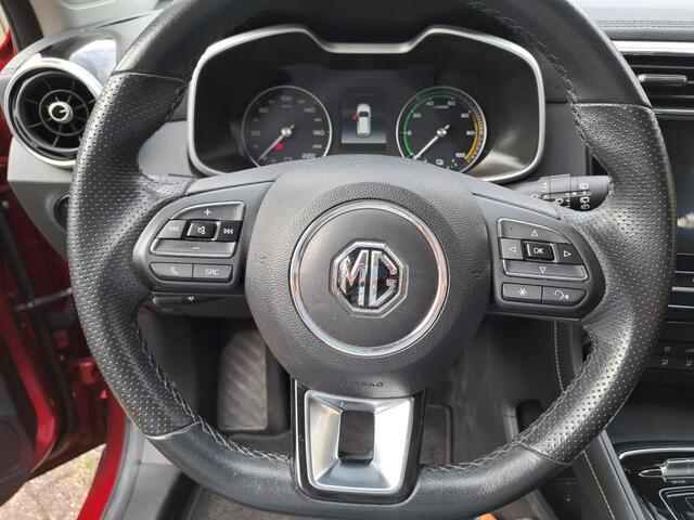 MG ZS MG EV Luxury 45 kWh LUXURY 1E EIG MET THUIS SNEL LADER 7KW STAAT