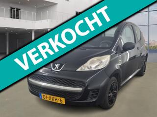 Peugeot 107 1.0-12V XR
