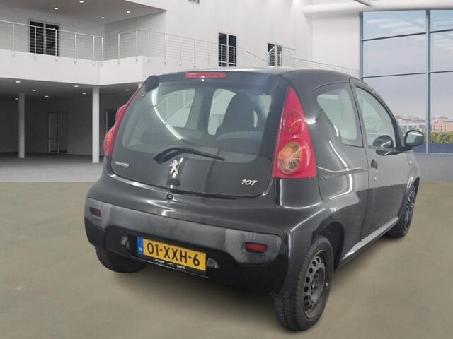 Peugeot 107 1.0-12V XR
