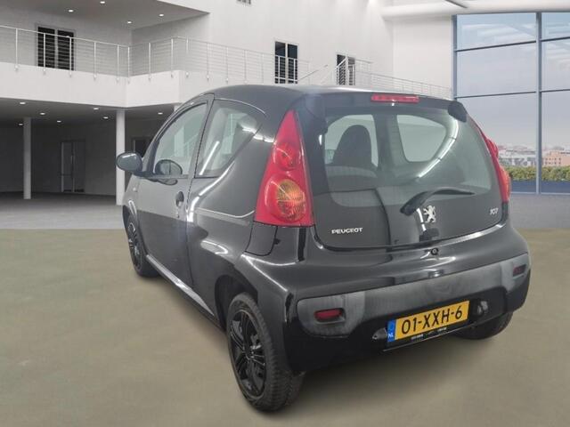 Peugeot 107 1.0-12V XR