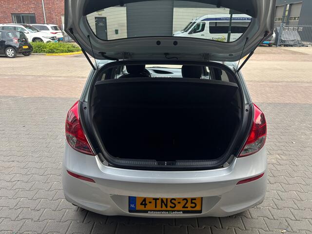 Hyundai I 20 1.2i Go 5DRS|2015|Airco|Cruisecontrole|APK tot 04-2026