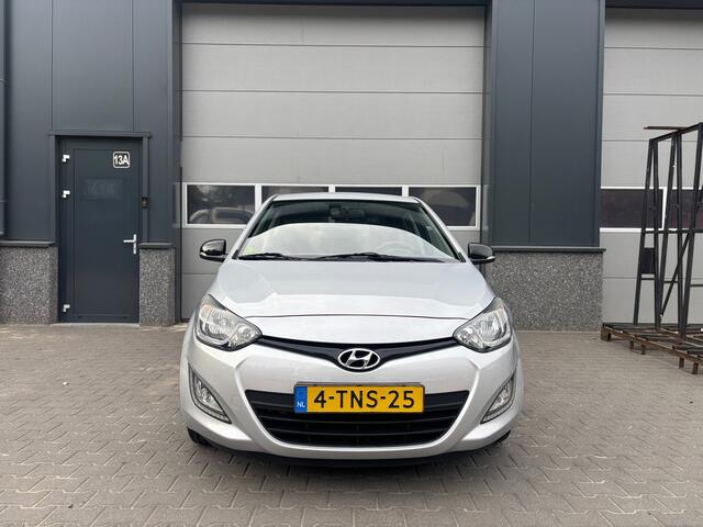Hyundai I 20 1.2i Go 5DRS|2015|Airco|Cruisecontrole|APK tot 04-2026
