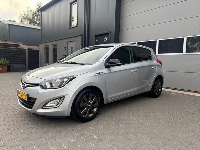 Hyundai I 20 1.2i Go 5DRS|2015|Airco|Cruisecontrole|APK tot 04-2026