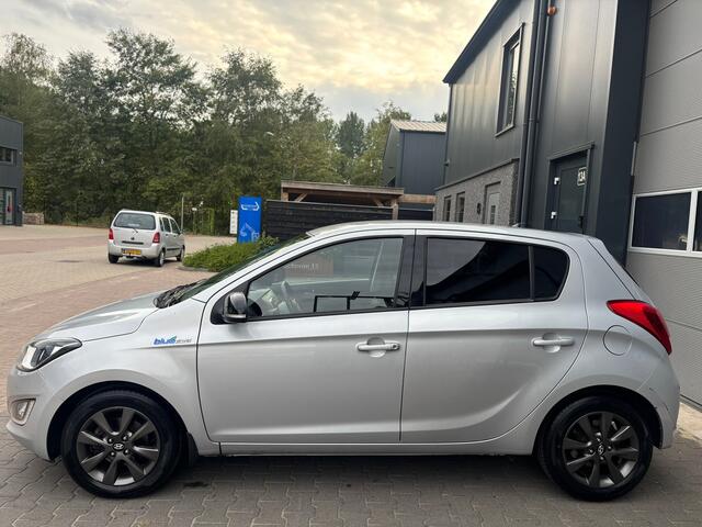 Hyundai I 20 1.2i Go 5DRS|2015|Airco|Cruisecontrole|APK tot 04-2026