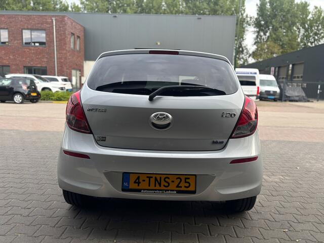 Hyundai I 20 1.2i Go 5DRS|2015|Airco|Cruisecontrole|APK tot 04-2026