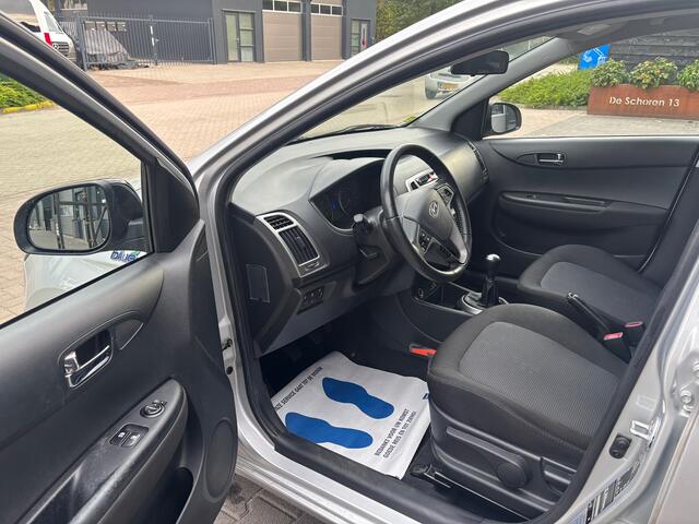 Hyundai I 20 1.2i Go 5DRS|2015|Airco|Cruisecontrole|APK tot 04-2026