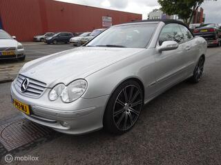 MERCEDES-BENZ CLK-KLASSE Cabrio 200 K. Elegance