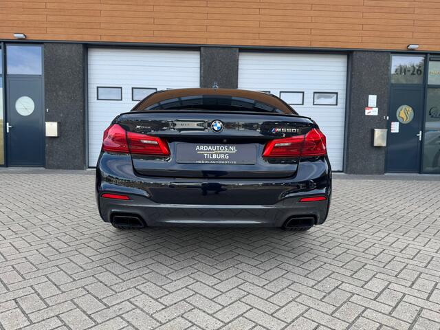 BMW 5-Serie M550i xDrive High Executive Massage-Head Up