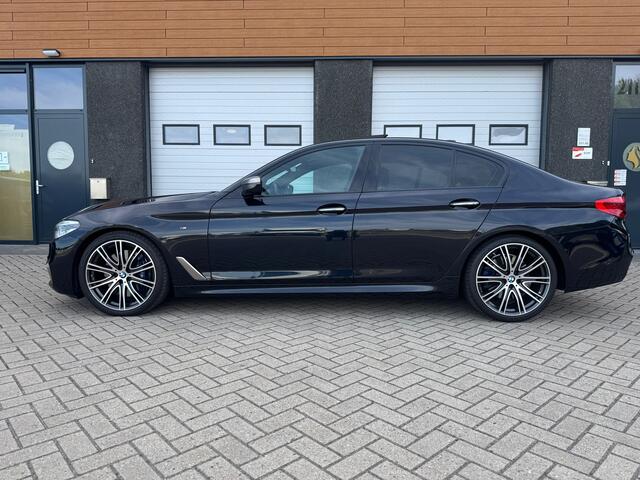 BMW 5-Serie M550i xDrive High Executive Massage-Head Up