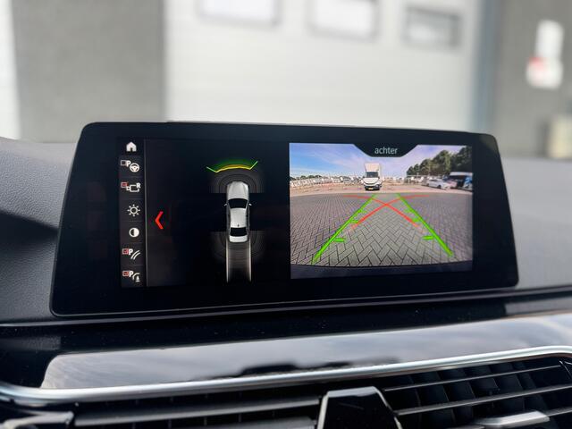 BMW 5-Serie M550i xDrive High Executive Massage-Head Up