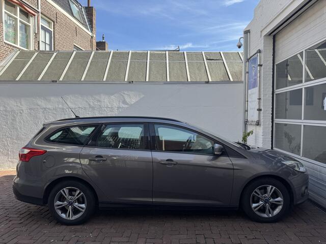 Ford Focus Wagon 1.0 EcoBoost Edition Airco/Navi/Cruisecontrol/LMvelgen