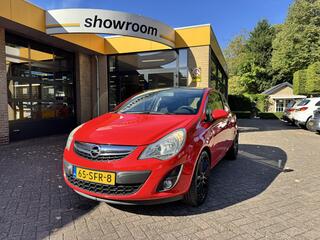 OPEL CORSA 1.4-16V Color Edition Airco