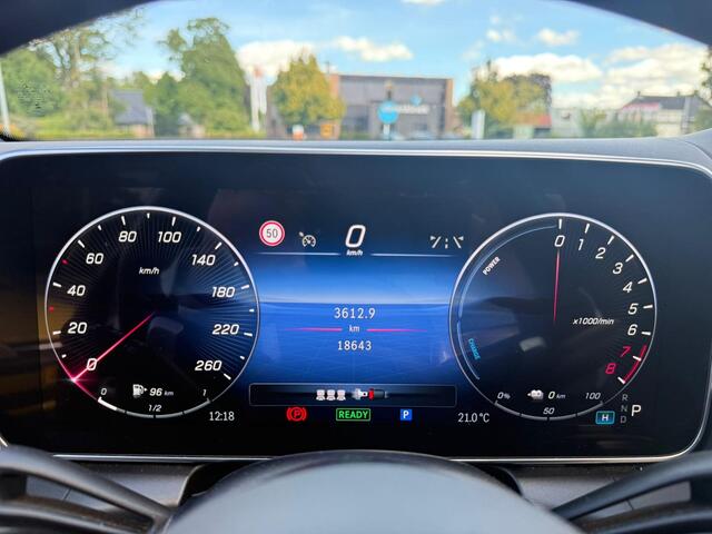Mercedes-Benz GLC Coup� 300e 4MATIC AMG Line VOLL OPTIES 1E EIGENAAR 18643 KM