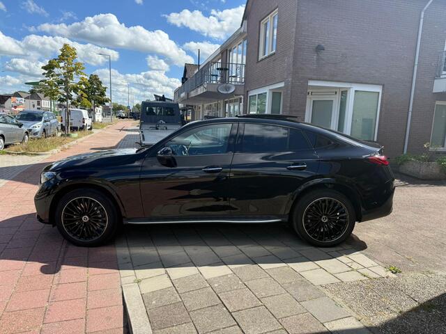 Mercedes-Benz GLC Coup� 300e 4MATIC AMG Line VOLL OPTIES 1E EIGENAAR 18643 KM
