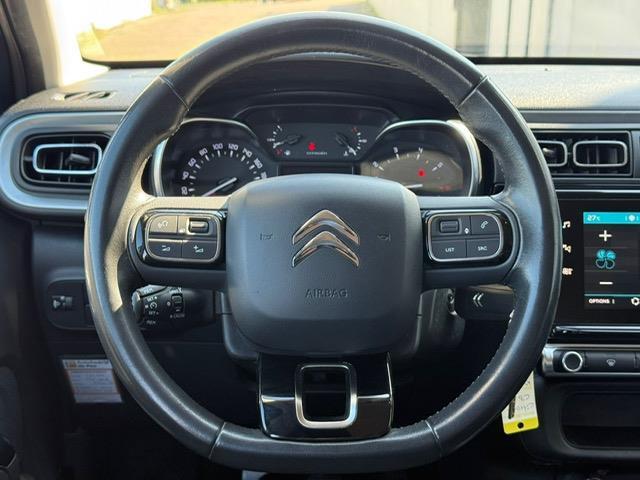 Citroen C3 1.2 PureTech Shine/NAVI/CAR PLAY/PRIVACY GLASS/PDC/ZEER NETTE AUTO/APK 06-2027//