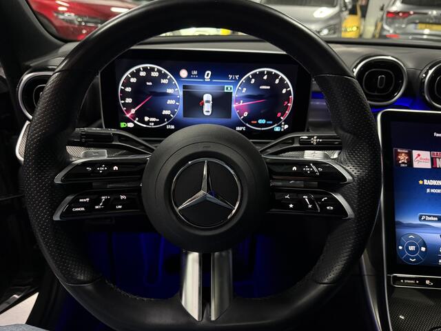 Mercedes-Benz C-Klasse 180 AMG Line Automaat - Leder - Navigatie - Camera - Panoramadak - Full Option - staat - 1e Eigenaar