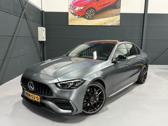 Mercedes-Benz C-Klasse 180 AMG Line Automaat - Leder - Navigatie - Camera - Panoramadak - Full Option - staat - 1e Eigenaar