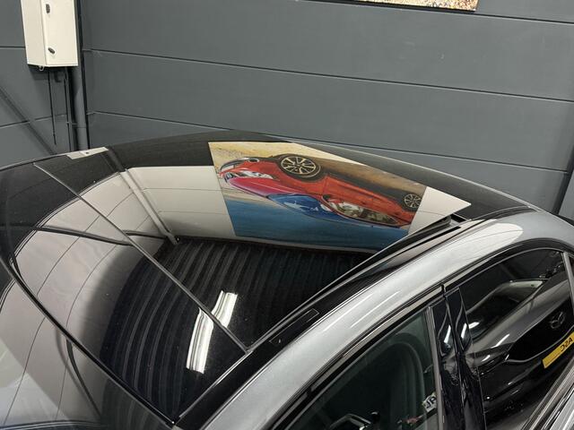 Mercedes-Benz C-Klasse 180 AMG Line Automaat - Leder - Navigatie - Camera - Panoramadak - Full Option - staat - 1e Eigenaar