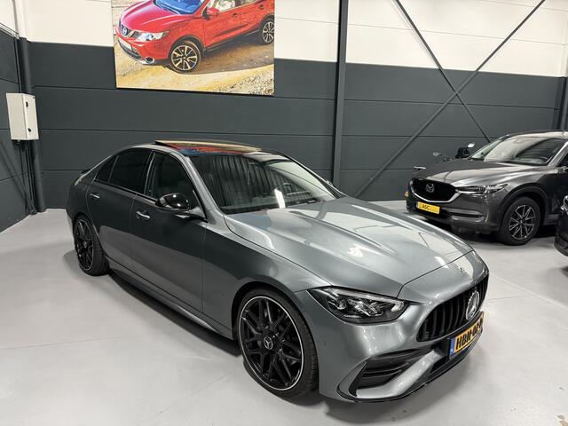 Mercedes-Benz C-Klasse 180 AMG Line Automaat - Leder - Navigatie - Camera - Panoramadak - Full Option - staat - 1e Eigenaar
