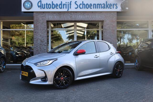 Toyota Yaris 1.5 Hybrid Executive PANO CARPLAY HALF-LEER STOEL/STUURVERW. CAMERA HUD CRUISE CLIMA DAB 2XPDC 17''LMV KEYLESS-ENTRY/START