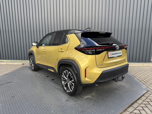 Toyota Yaris Cross 1.5 Hybrid Executive / Bi tone | Pano dak | Trekhaak | JBL | BSM | Rijklaar