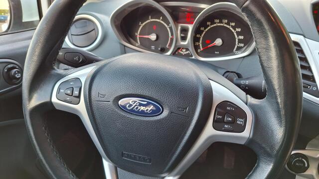 Ford Fiesta 1.6 Titanium ECC APK NAP  zie onze andere advertenties