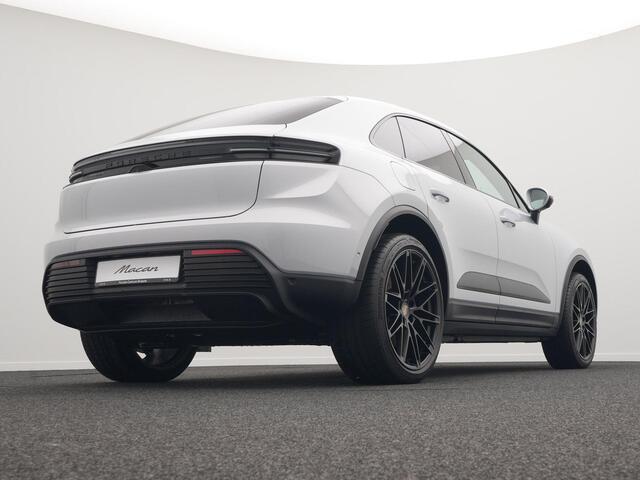 Porsche Macan 4