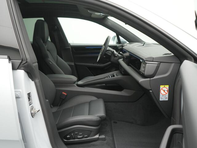 Porsche Macan 4