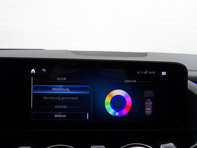 Mercedes-Benz EQA 250 AMG Edition 1 67 kWh Aut- Head Up, Memory Seats, 360 Camera, Panoramadak, Alcantara Interieur Afwerking, Sfeerverlichting