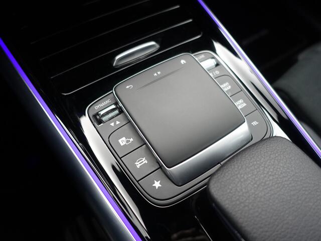 Mercedes-Benz EQA 250 AMG Edition 1 67 kWh Aut- Head Up, Memory Seats, 360 Camera, Panoramadak, Alcantara Interieur Afwerking, Sfeerverlichting