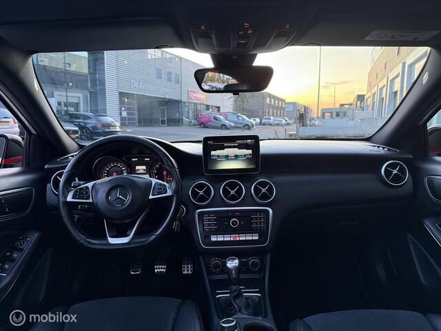Mercedes-Benz A-Klasse 180 AMG Night Edition  APK