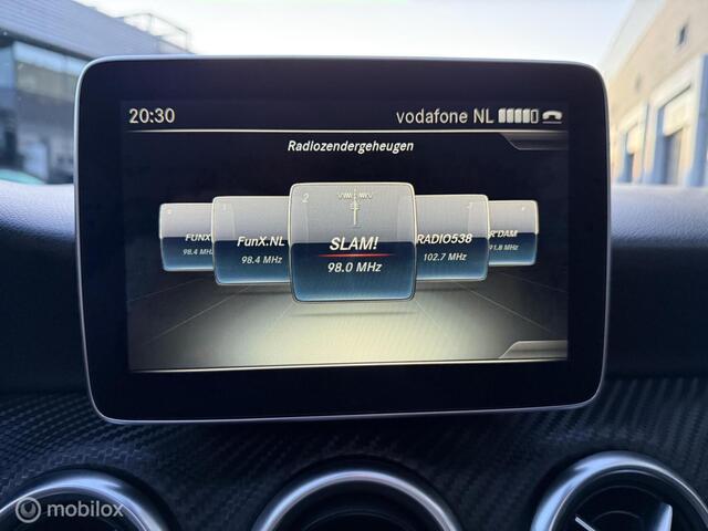 Mercedes-Benz A-Klasse 180 AMG Night Edition  APK