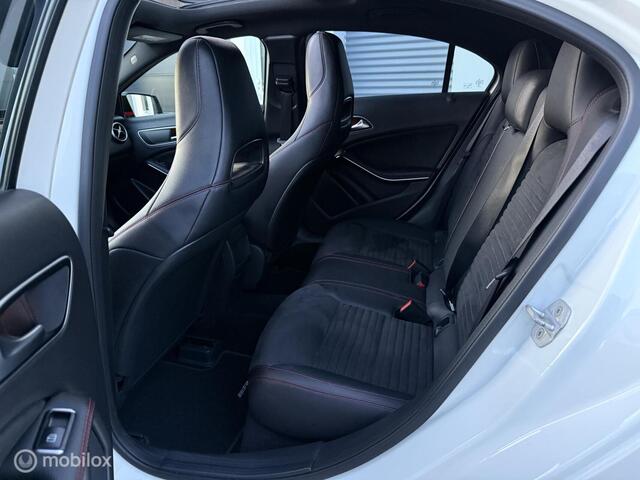 Mercedes-Benz A-Klasse 180 AMG Night Edition  APK
