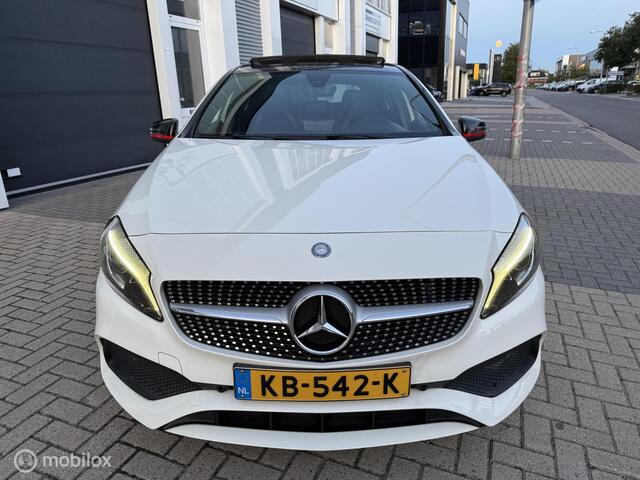 Mercedes-Benz A-Klasse 180 AMG Night Edition  APK