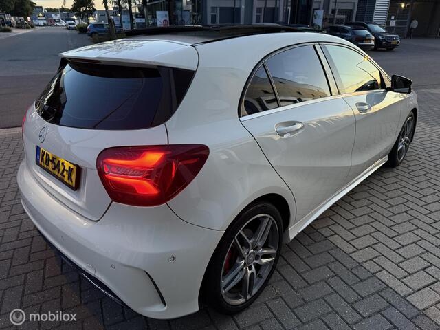Mercedes-Benz A-Klasse 180 AMG Night Edition  APK