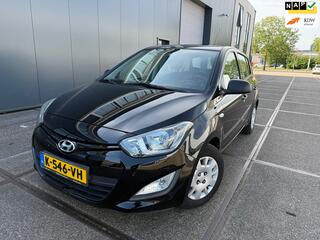HYUNDAI I 20 1.2 HP i-Motion / NAP / AIRCO / APK / 5DRS / BOEKJES / 2 SLEUTELS / MOTOR 100%!!