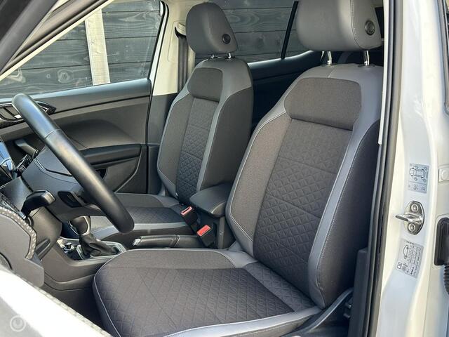 Volkswagen T-Cross 1.5 TSI Style 150 PK AUTOMAAT / FM Nav / keyless / Clima / 45.179 KM 1e eig.