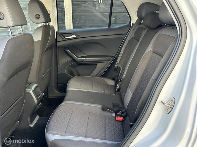 Volkswagen T-Cross 1.5 TSI Style 150 PK AUTOMAAT / FM Nav / keyless / Clima / 45.179 KM 1e eig.