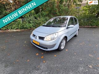 RENAULT SCENIC 2.0-16V Privil�ge Comfort LEUKE AUTO RIJDT EN SCHAKELT GOED