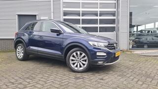 VOLKSWAGEN T-Roc 1.5 TSI Sport Automaat*Nav*Pdc*Cruise*Trekhaak*Enz