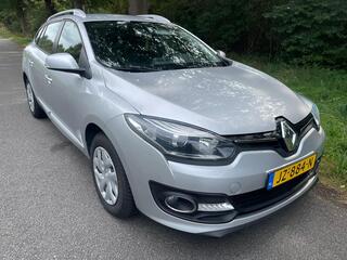 RENAULT MEGANE Estate 1.5 dCi Authentique