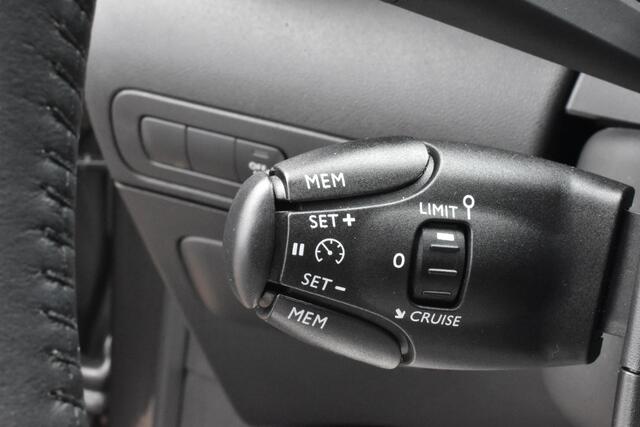 Citroen C3 Aircross PureTech 110 Shine | Navi | Camera | Airco | LM Velgen | Parkeerhulp | x