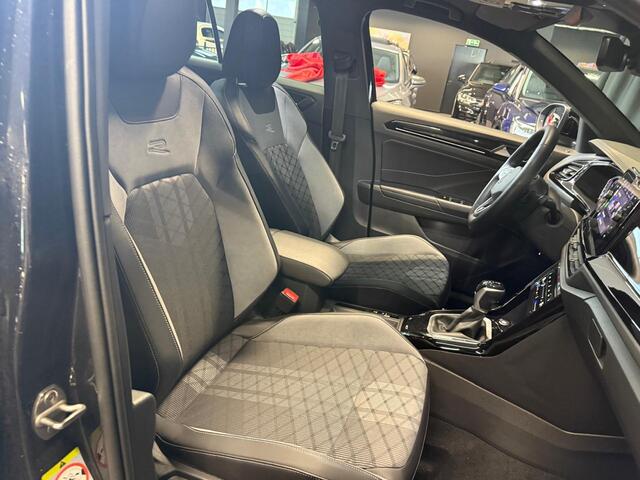 Volkswagen T-ROC 1.5 TSI 3X R-Line|PANO|LANEASSIST|CAMERA|CARPLAY|ACC|